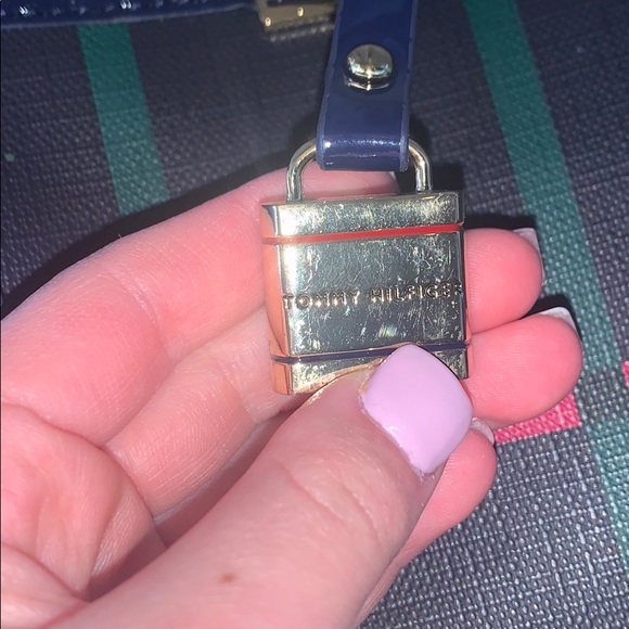 TOMMY HILFIGER  BAG - Picture 3 of 9